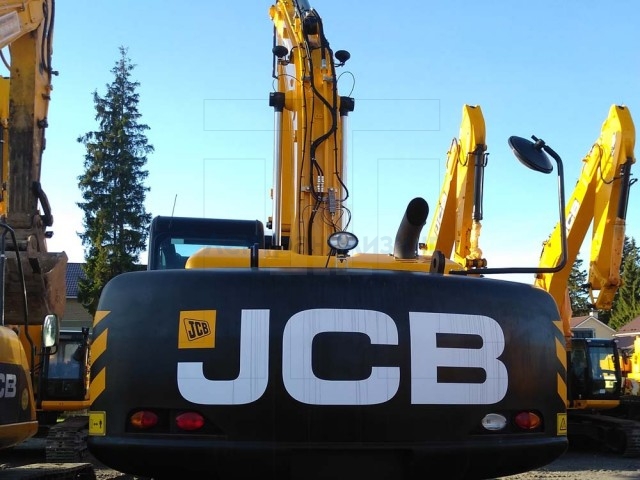 Спецтехника JCB в лизинг в Казани